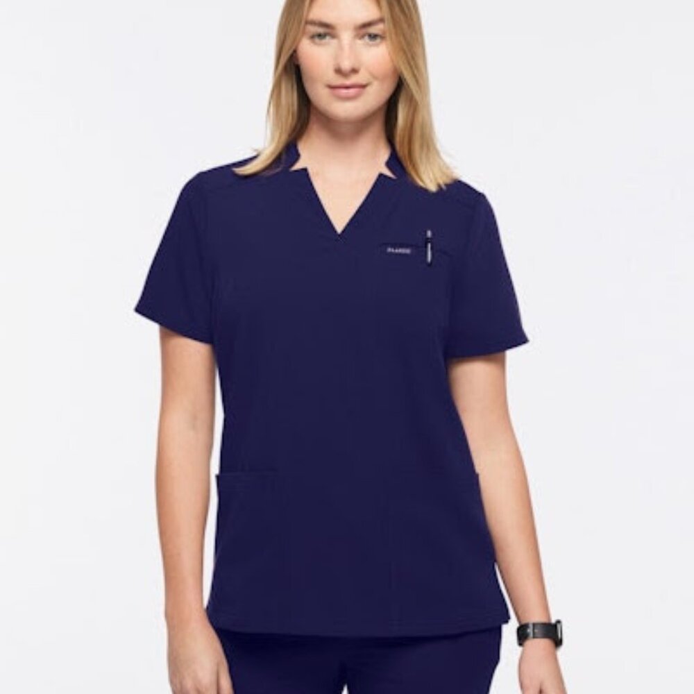 New without Tag. medical scrub. Women's 3-Pocket Scrub Top Color: Navy Size: M
